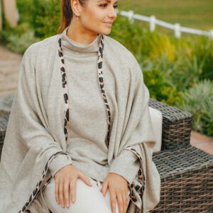 Knitted Wrap with Silver Lurex - Oatmeal